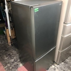 おすすめ　北九州市内配送無料　保証付き　2ドア冷蔵庫 （184L）　ARF-A18-S シルバー