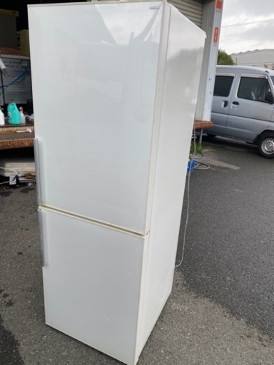 福岡市内配送無料 サンヨー SANYO SR-SD27U-W [冷蔵庫（270L・右開き  