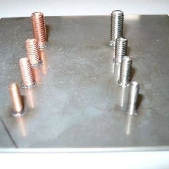 スタッド溶接機　ボルト・ナット