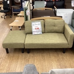 KB-41【新入荷　リサイクル品】スツール付き　2シーターソファ　カーキ色