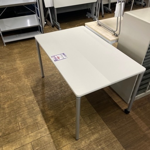 JBB-1 【オフィス家具専門店】 LIONのミーティングテーブルです！