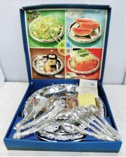 未使用　保管品　クローム仕上げ　トレイ　春夏秋冬　水切盆　ステンレス　カトラリーセット　フルーツ皿　食器　昭和レトロ
