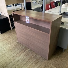 JBB-4 【オフィス家具専門店】木製ハイカウンターです！