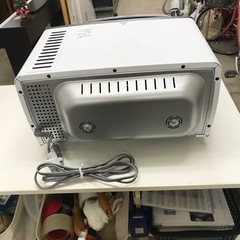 ☆値下げ☆I2402-392 DeLonghi コンベクションオーブン E014902J-WN 通電確認済み キズ汚れ有り