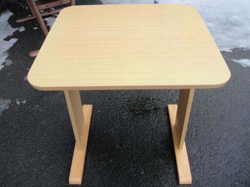 ニトリ　ダイニングテーブル　GK 70 LBR　食卓テーブル