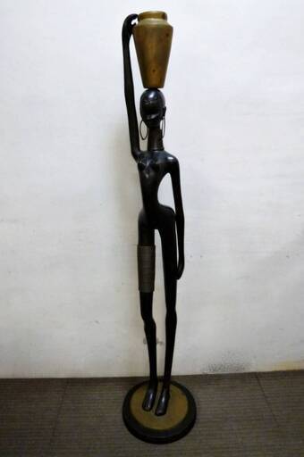 超希少　大型ブロンズ像　高さ約164㎝　壷を持つアフリカの女性　人物　特大　　インテリア　置物　オブジェ　ディスプレイ　重厚感