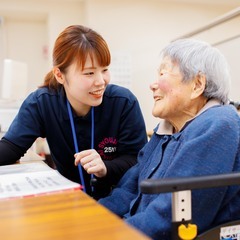 介護職/正社員/賞与あり - 日野郡