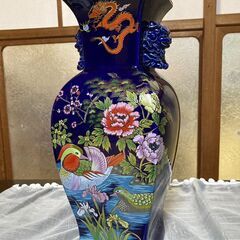 中国風の花瓶