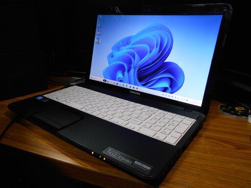 ノートパソコン  東芝 Dynabook Windows 11 CPU i7-3630QM SSD240GB　メモリ8GB Office 2021