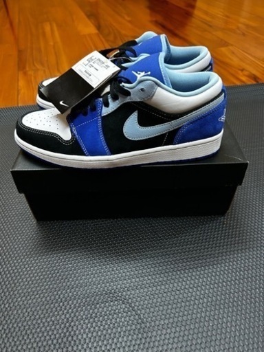 スニーカー NIKE AIR JORDAN 1 LOW \