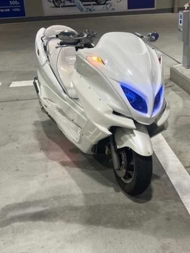 YAMAHA 白マジェ　led スピーカー2発　セル1 乗って帰れます！