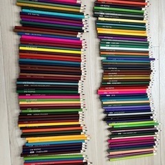 【お取引完了】色鉛筆140本セット