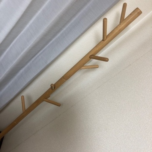 引取先決まりました　帽子かけ