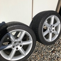 日産フェアレディZ純正ホイール、スタッドレス付き。