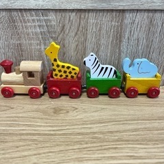 おもちゃ　木の車