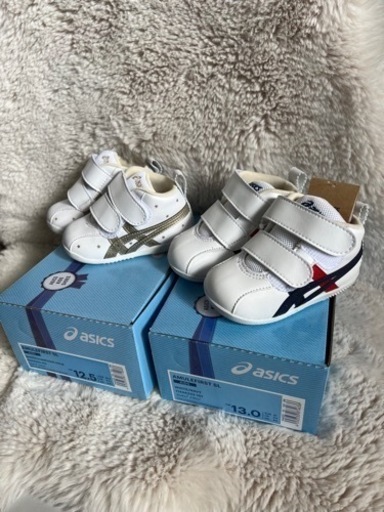 asics アシックス　ベビーーシューズ　ファーストシューズ