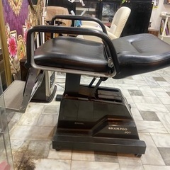 タカラベルモント　電動シャンプー椅子　美容室