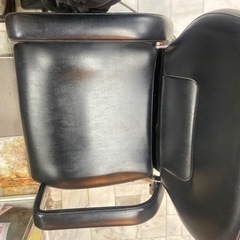 タカラベルモント　電動シャンプー椅子　美容室