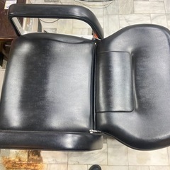 タカラベルモント　電動シャンプー椅子　美容室