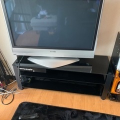 42型テレビとテレビ台