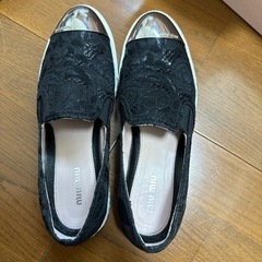 MIUMIU スニーカー