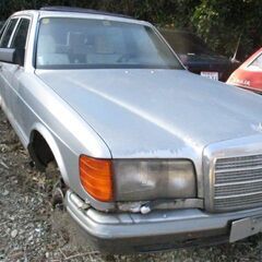 メルセデスーベンツ126-500SEフロントブレーキキャリパー左右販売