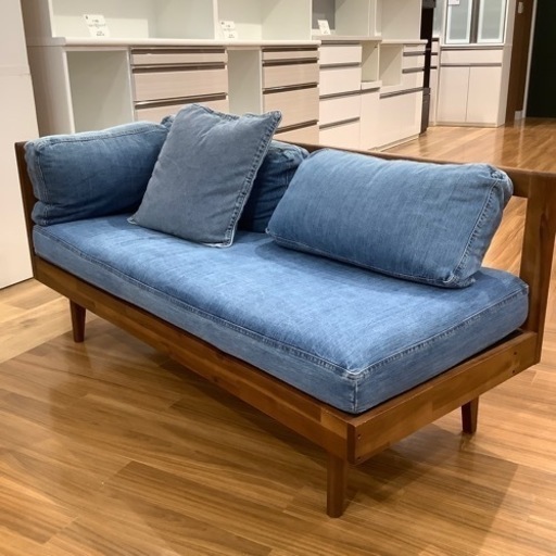 取りに来れる方限定！UNICOのソファダイニング3点セットです！