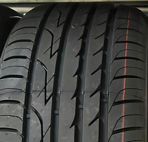 🌞215/50ZR17⭐工賃込み！新品未使用！プリウスα、ウィッシュ  