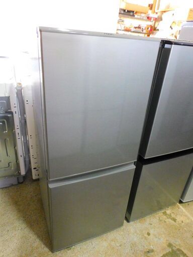 AQUA アクア 2ドア 冷凍冷蔵庫 AQR-13H(S) 容量126L 冷凍室46L/冷蔵室80L 2019年製