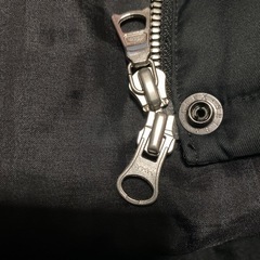 リーボック　ダウンベスト