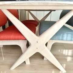 取引中　リビングダイニングテーブル4点セット　ニトリ