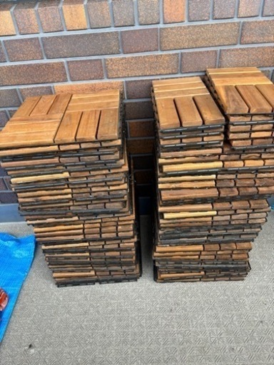【中古】IKEA ウッドパネル　57枚+ハーフ9枚