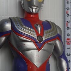 ウルトラマン　ティガのソフビ