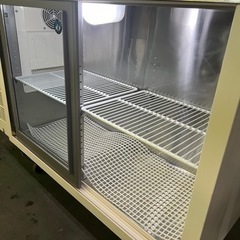 ホシザキテーブル形冷蔵ショーケース 2017年