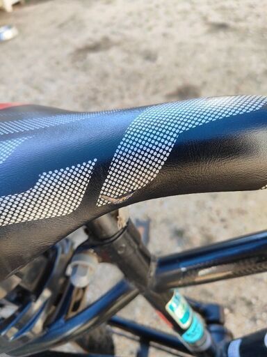 自転車 22インチ 小学生 男子 ブリヂストン ヘルメット付 2025年