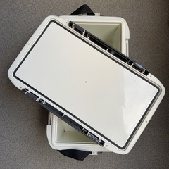 クーラーボックス　RYOBI