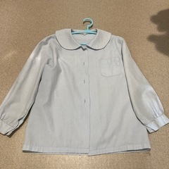 制服シャツ