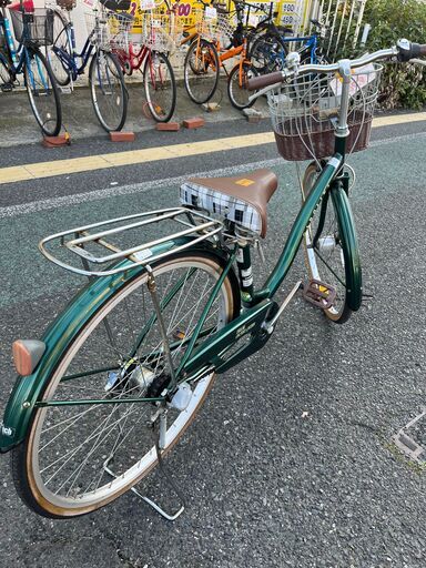 リサイクルショップどりーむ天保山店　No1046　自転車　ママチャリ　緑　美品　３段内装ギア付き　LEDオートライト付き　 リサイクルショップどりーむ天保山店 No1046 自転車 ママチャリ 緑 美