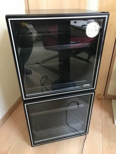 トーヨーリビング　防湿庫