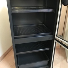 トーヨーリビング　防湿庫