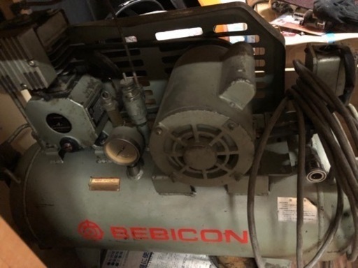 値下げ‼︎ HITACHI100V コンプレッサー