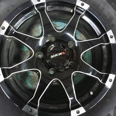 スタッドレス　285/60R18  MKWホイール付き