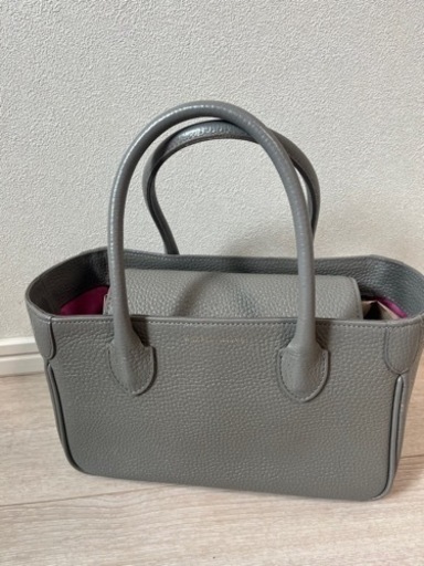 A.D.Ｍ.J牛革ハンドバッグ