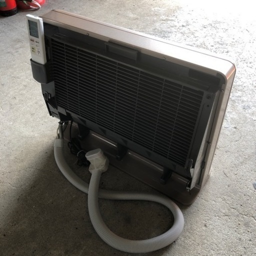 美品 2018年 長府製作所 温水ルームヒーター RHC-63G 室内機