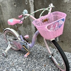 プリンセス　補助輪付き自転車