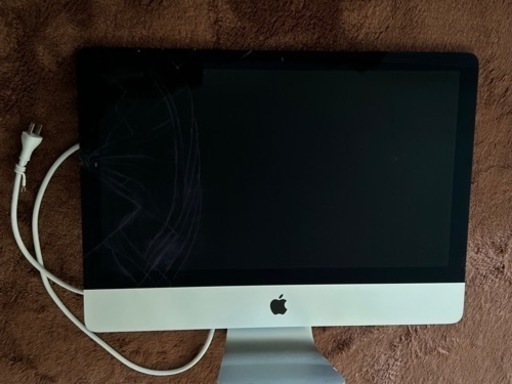 iMac 21.5インチ 3GHZ メモリ8GB HDD1TB