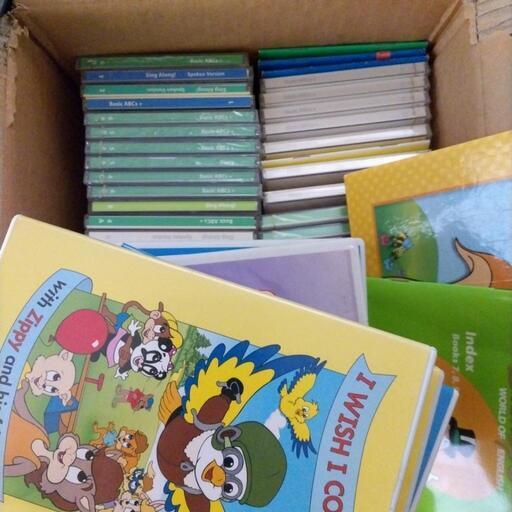 ディズニー英語システム DWEディズニー英語システム 手渡し】DWE