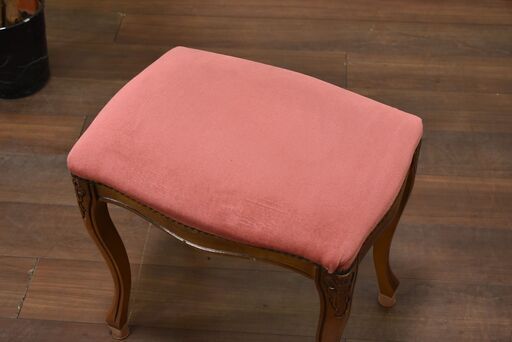 EBC8 イタリア製 猫脚 レリーフ スツール 鋲打ち 金華山 クラシック 腰掛 42200159_m_1.jpg