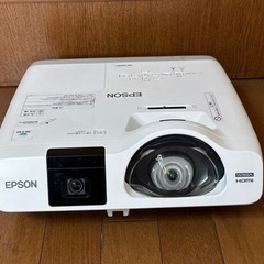 EPSON 短距離大画面プロジェクター(EB-536WT)  3...