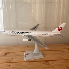 日本航空B767ダイキャストモデル完成品